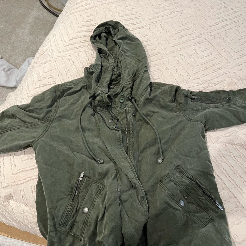 Jacket - Picture 2 of 3